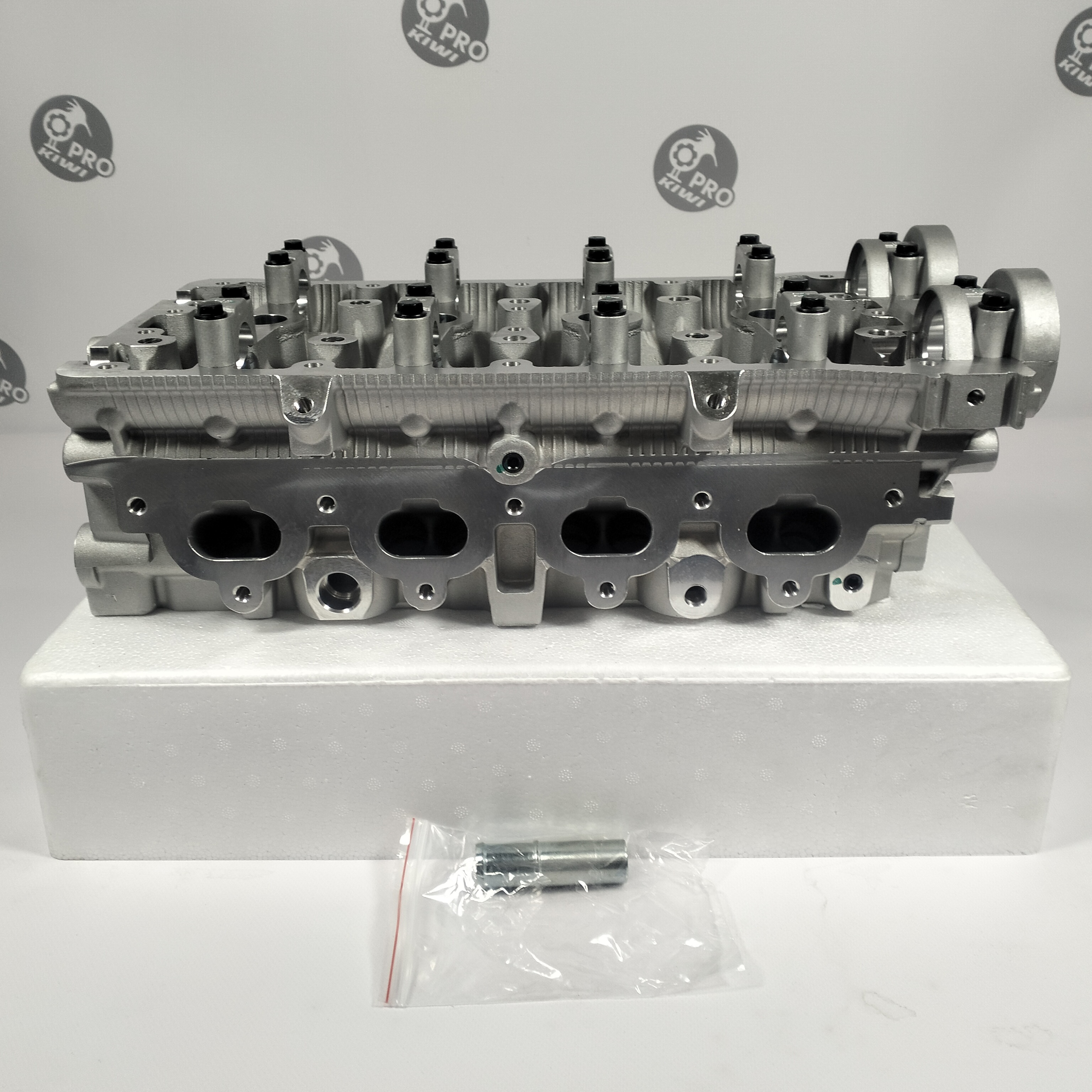 ГБЦ Buick 1.6L два масляных отверстия