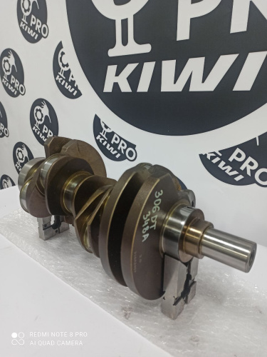 Коленвал Mercedes OM274