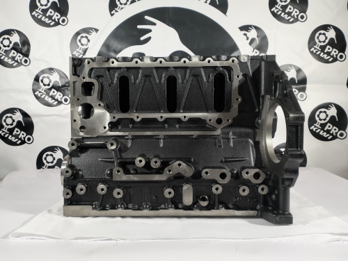Блок цилиндров в сборе Isuzu 4HK1